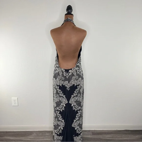 Nicole Miller Black and White Halter Maxi Sundress. Pre owned. - Picture 9 of 15